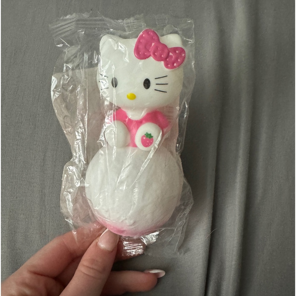 Hello Kitty Pink and White nightlight